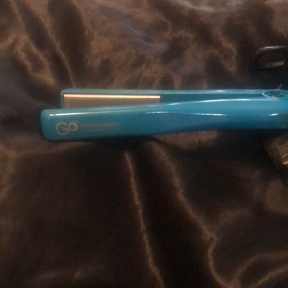 Tiny little flat iron!